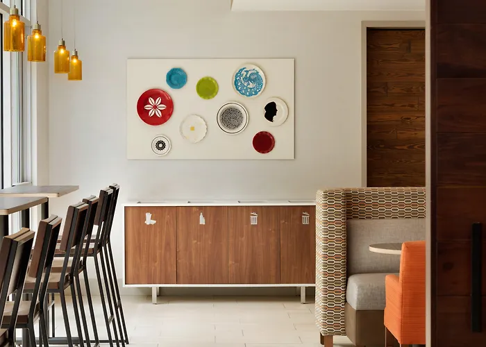 Holiday Inn Express & Suites Atlanta Airport Ne - Hapeville By Ihg