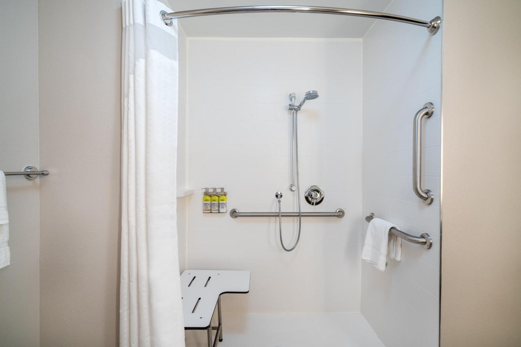 Hotel Express & Atlanta Airport Ne - By Ihg